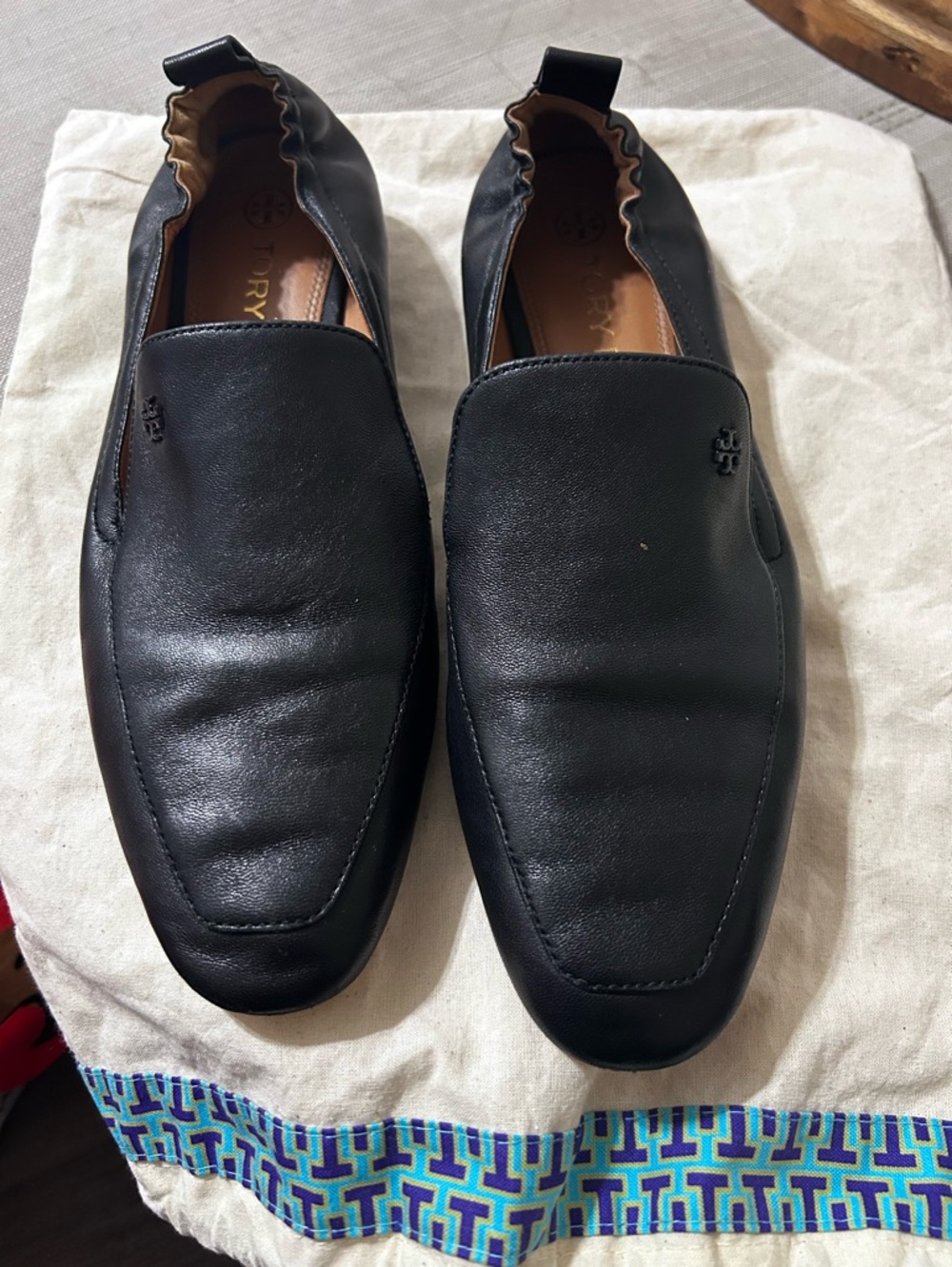 Tory Burch Women’s Black Leather Slip-On Loafers